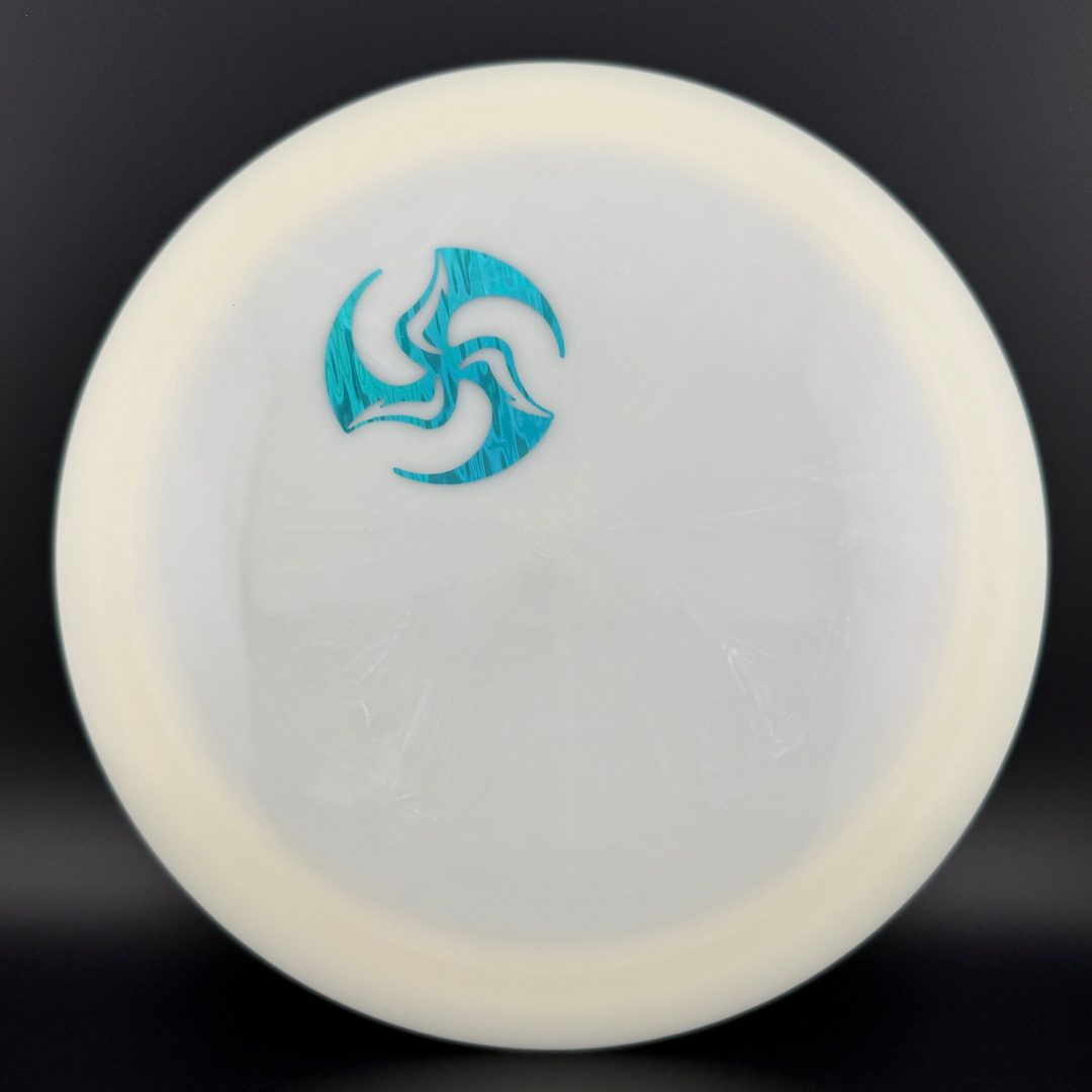 Lumen Enigma - Mini Tri-Fly Huk Stamp