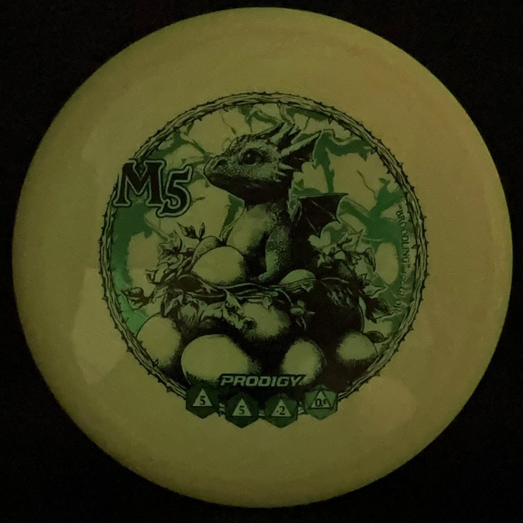 M5 Glow (400) - Broodling