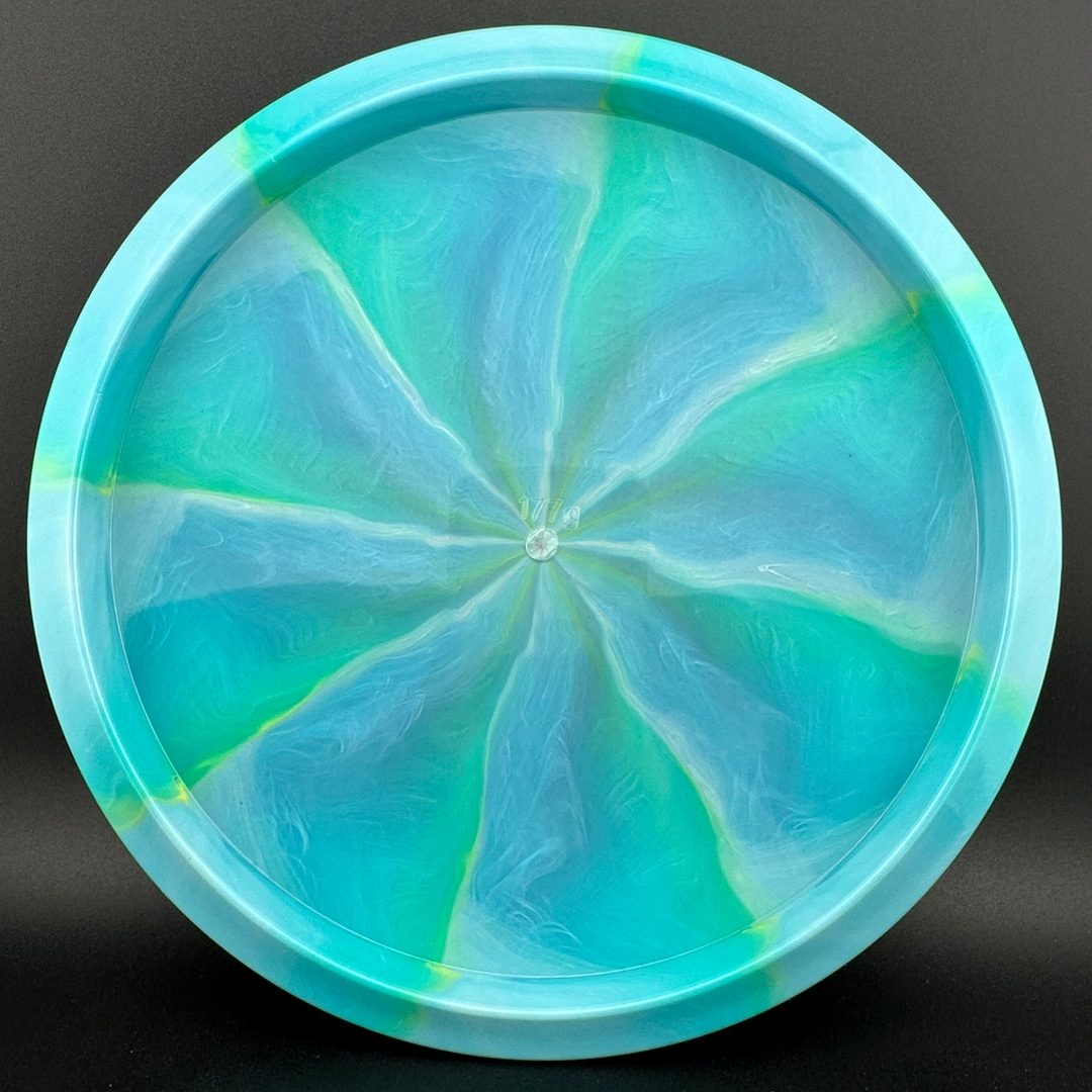 Nebula Aura Mana - 2025 Zoe Andyke Signature